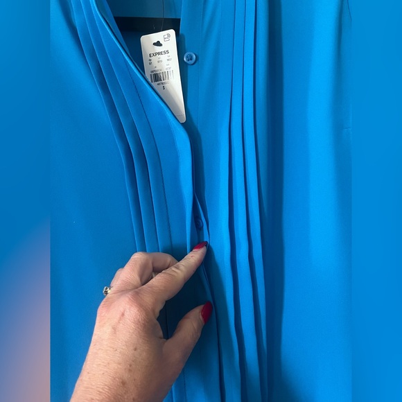 New! Express Bright Blue Pleated Polyester Blouse Long Sleeve Women’s size S - Picture 8 of 13